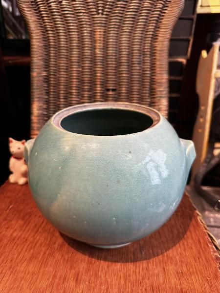 97.-Round-Green-Vase